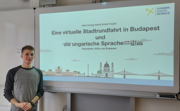 Attila bei der Projektdurchführung