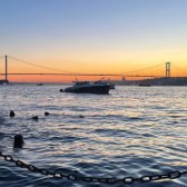 Bild einer großen Brücke in Istanbul.